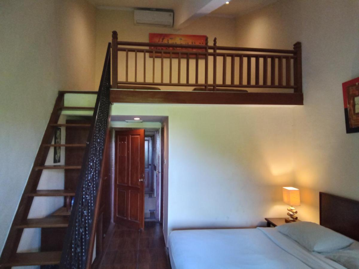 Hotel Puri Dibia Kuta Kuta Lombok Esterno foto